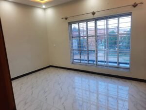 5 bedroom luxury house in Bahria Town Phase 8 with attached bathrooms